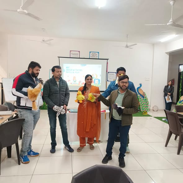 Familiarisation Session – parents as Associates